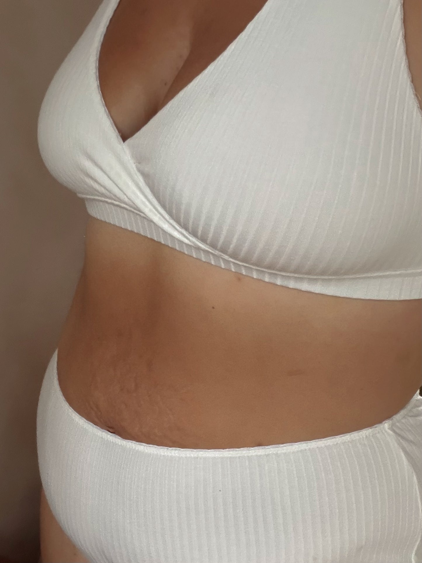 Nancy Knickers - Milk